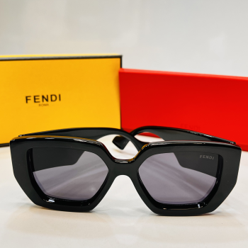 Sunglasses - Fendi 9847