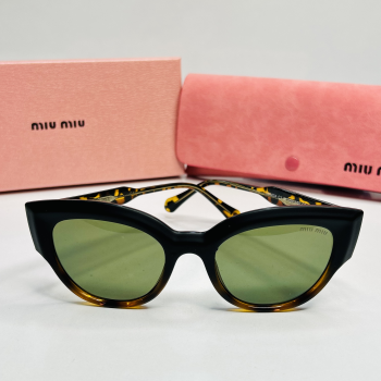 Sunglasses - miumiu 9005