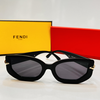 Sunglasses - Fendi 9846