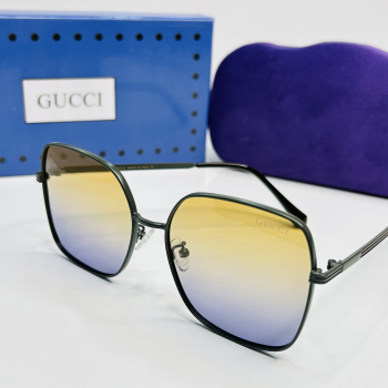 Sunglasses - Gucci 9043