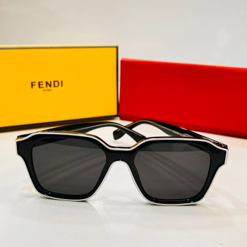 Sunglasses - Fendi 9358