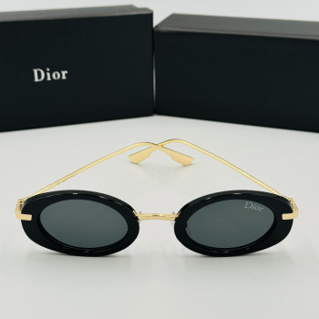 DIOR მზის სათვალე 2124