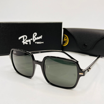 Sunglasses - Ray-Ban 8048