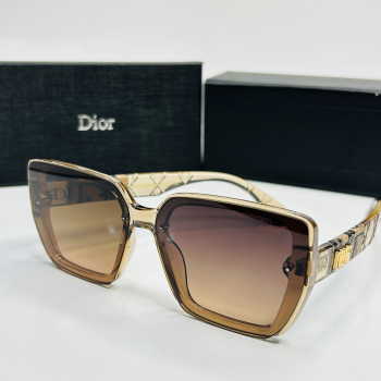 Sunglasses - Dior 8957