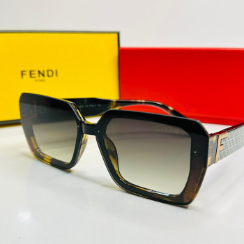 Sunglasses - Fendi 8802