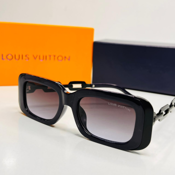 Sunglasses - Louis Vuitton 7518