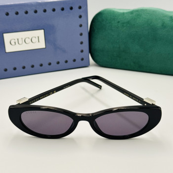 GUCCI მზის სათვალე 2077