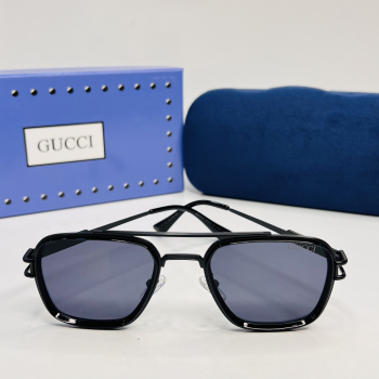 Sunglasses - Gucci 6824