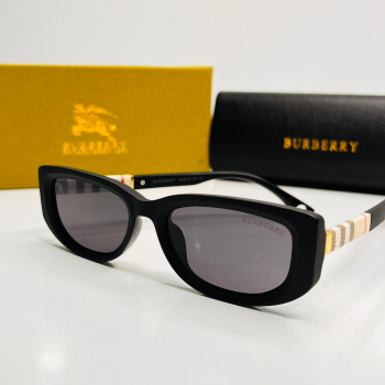 Sunglasses - Burberry 7463