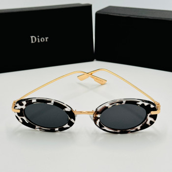 DIOR მზის სათვალე 2157