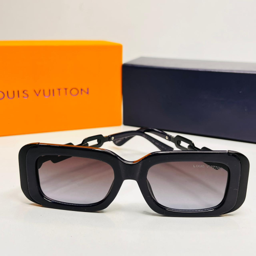 Sunglasses - Louis Vuitton 7518