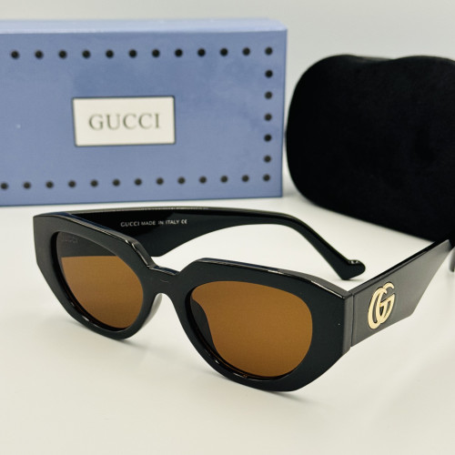 GUCCI მზის სათვალე 2108
