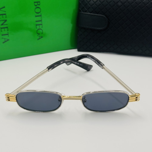 BOTTEGA VENETA მზის სათვალე 2090