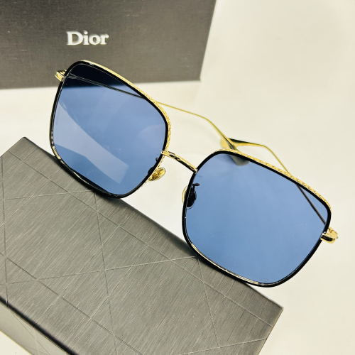 Sunglasses - Dior 9079