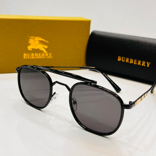 Sunglasses - Burberry 9727