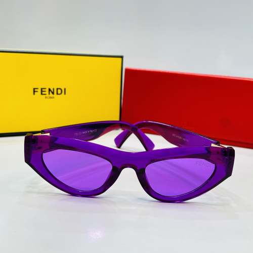 Sunglasses - Fendi 9896