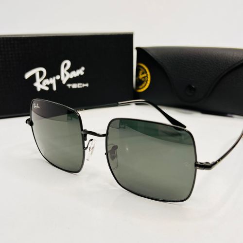 Sunglasses - Ray-Ban 8052