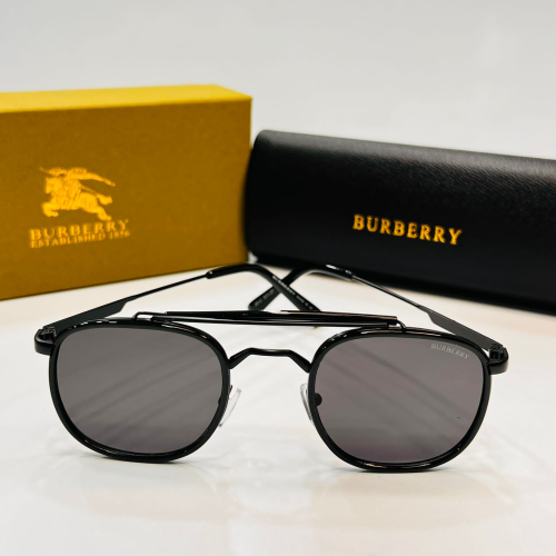 Sunglasses - Burberry 9727