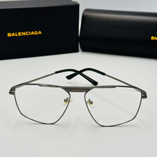 BALENCIAGA მზის სათვალე 2024