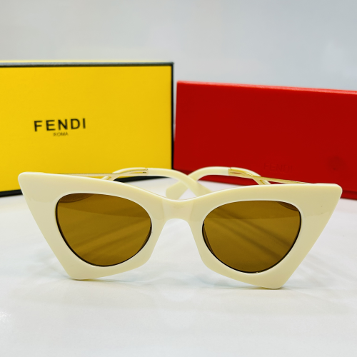 Sunglasses - Fendi 9894