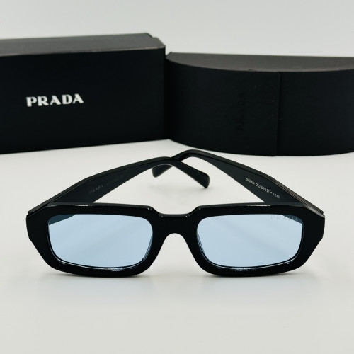 PRADA მზის სათვალე 2135