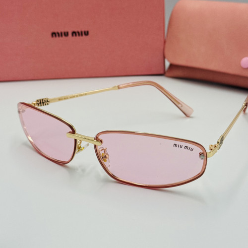 MIU MIU მზის სათვალე 2110