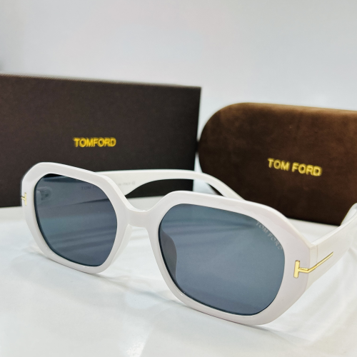 Sunglasses - Tom Ford 9974