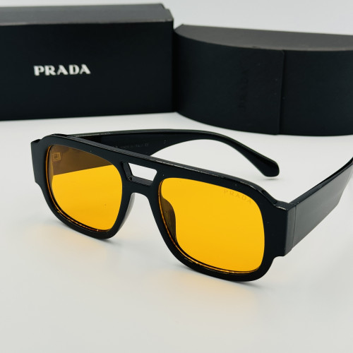PRADA მზის სათვალე 2133